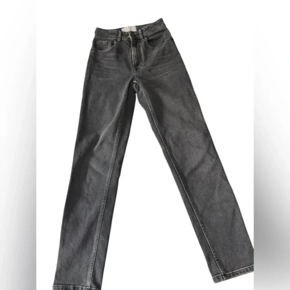 EVERLANE - Curvy Cheeky Straight Skinny Jeans Black Gray Wash Size 23 - Picture 6 of 9
